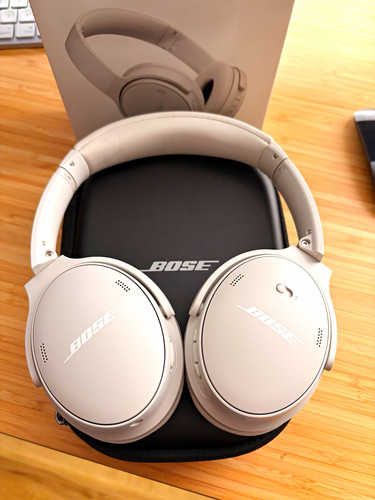 Bose quietcomfort headphones - bose,