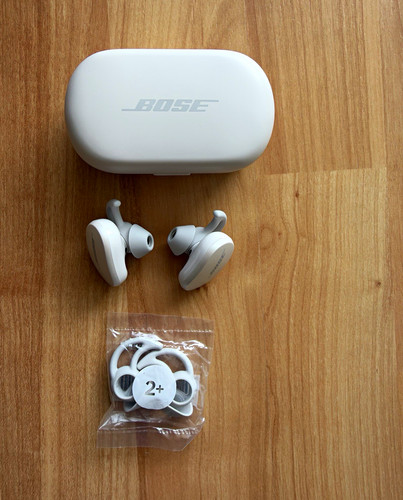 Bose sport earbuds ear - bose,